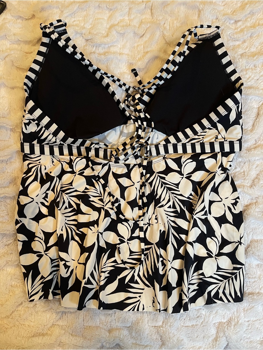 NWT Swimsuits For All Black & White Tropical Strappy Tankini Top Size 22 - Picture 2 of 5